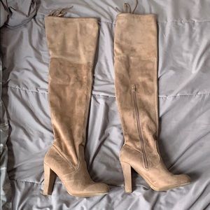 Thigh High Boots👢